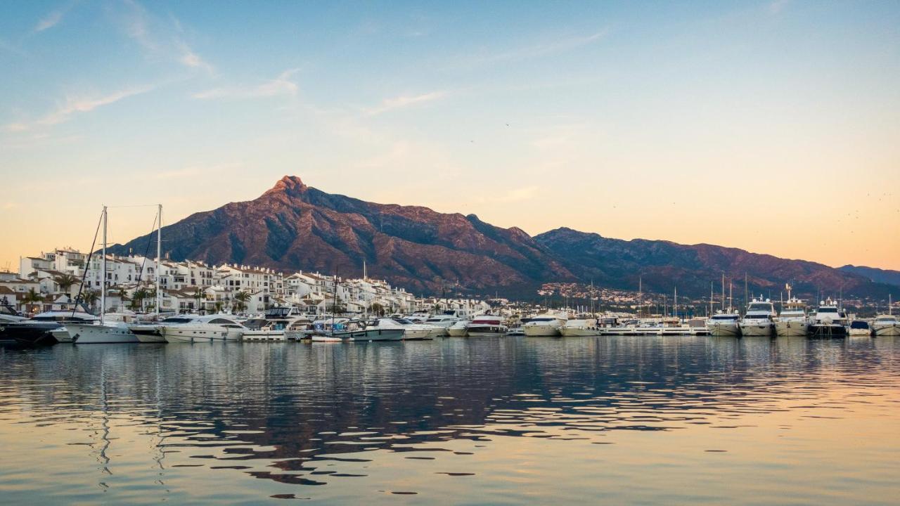 Exclusive Puerto Banus Beach Apartment Free Parking Wifi & Swimming Pool Marbella Dış mekan fotoğraf