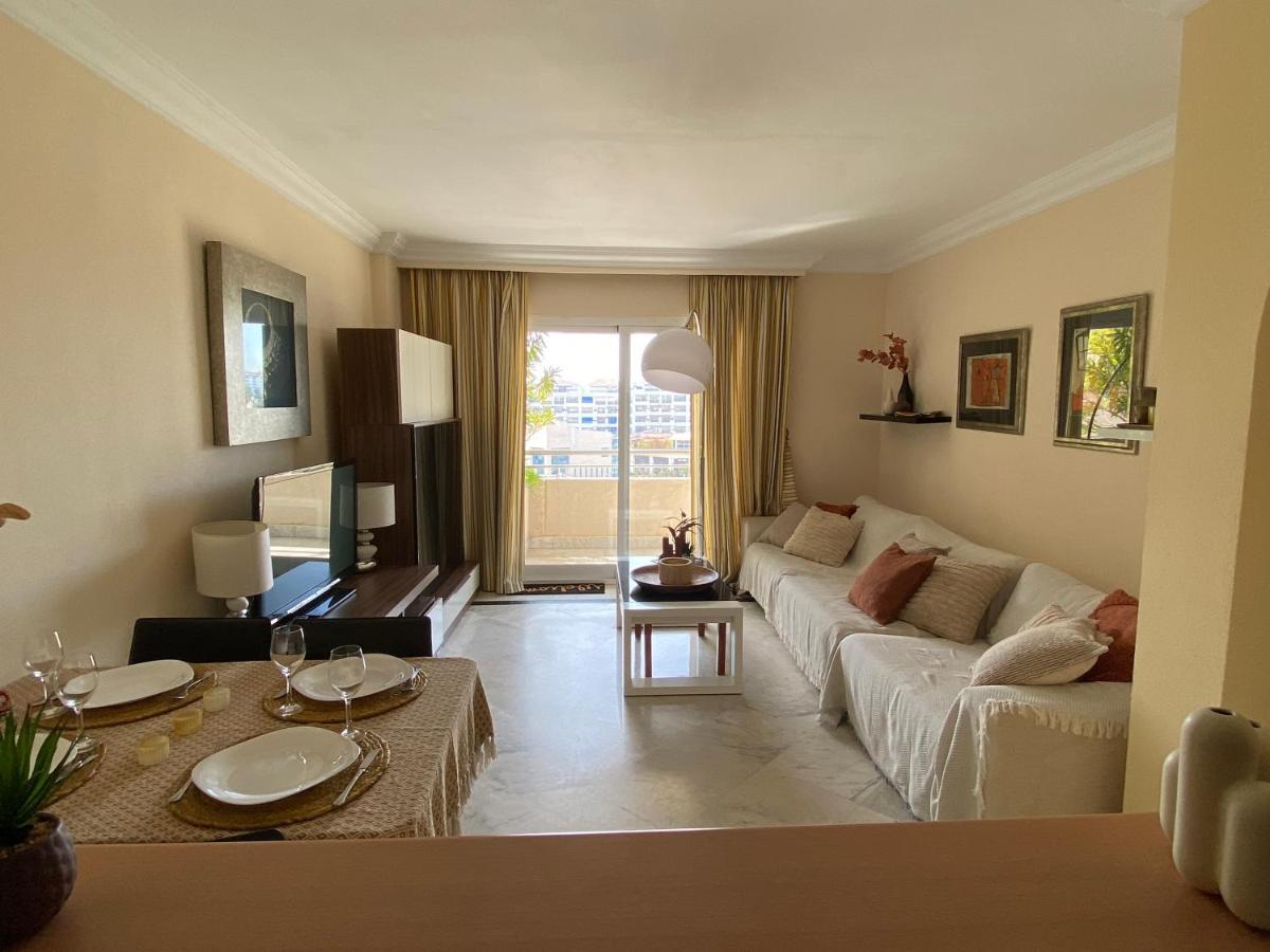 Exclusive Puerto Banus Beach Apartment Free Parking Wifi & Swimming Pool Marbella Dış mekan fotoğraf